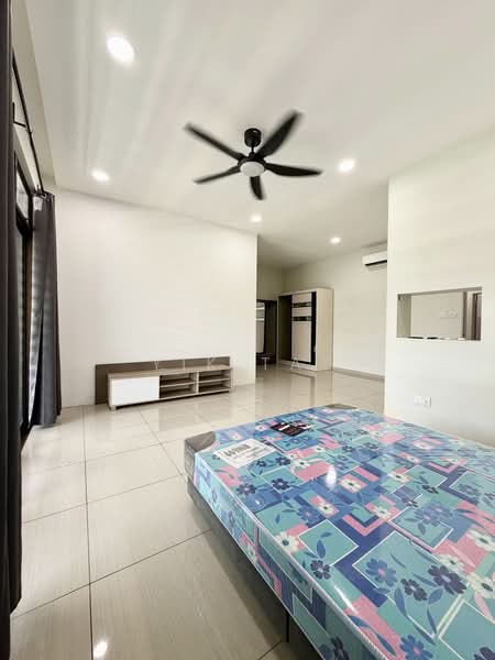 2-storey Terraced House for Sale in Taman Puteri Wangsa (Ulu Tiram) - Yik Tat - PropertyGuru.com.my