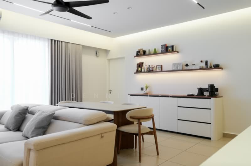 Kondominium untuk Dijual di Setia Sky 88 - Dennis Lee - Living Room - PropertyGuru.com.my