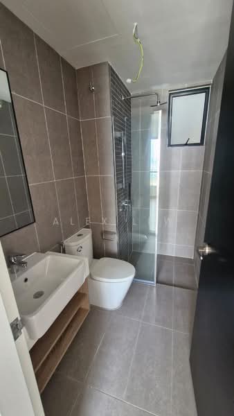 Service Residence for Sale at Kensho Residence - Alex Lew - Bathroom - PropertyGuru.com.my