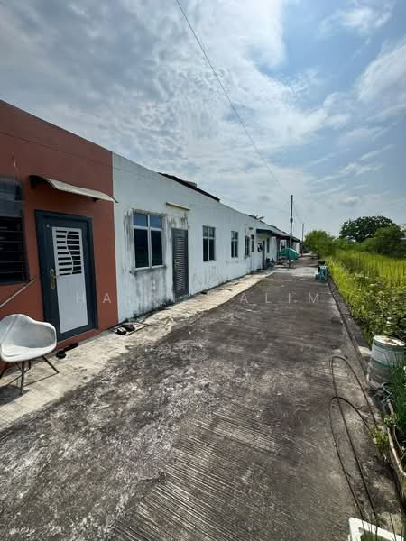 Rumah Teres 1 Tingkat untuk Dijual di Seksyen 30 (Shah Alam) - Hairi Halim - PropertyGuru.com.my