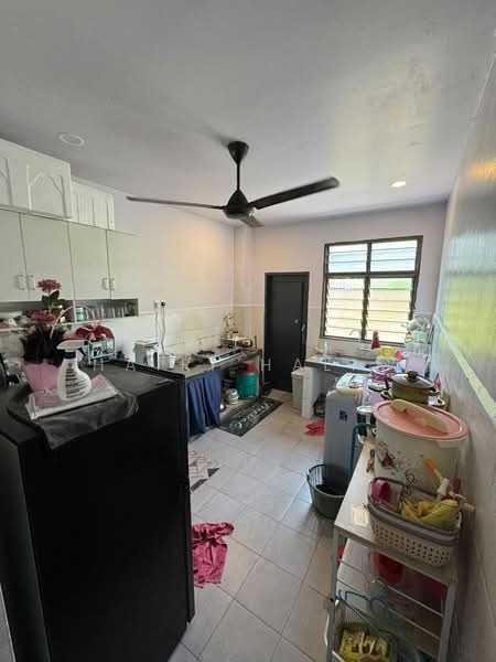 Rumah Teres 1 Tingkat untuk Dijual di Seksyen 30 (Shah Alam) - Hairi Halim - PropertyGuru.com.my