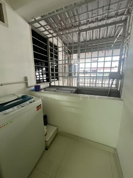 Apartment for Sale at Taman Seri Hijau - Chiew Bee - Balcony - PropertyGuru.com.my