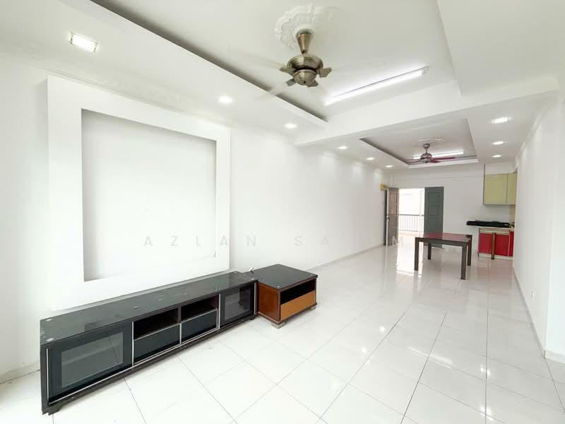 Pangsapuri untuk Dijual di Desajaya Villa - Azlan Salim - PropertyGuru.com.my