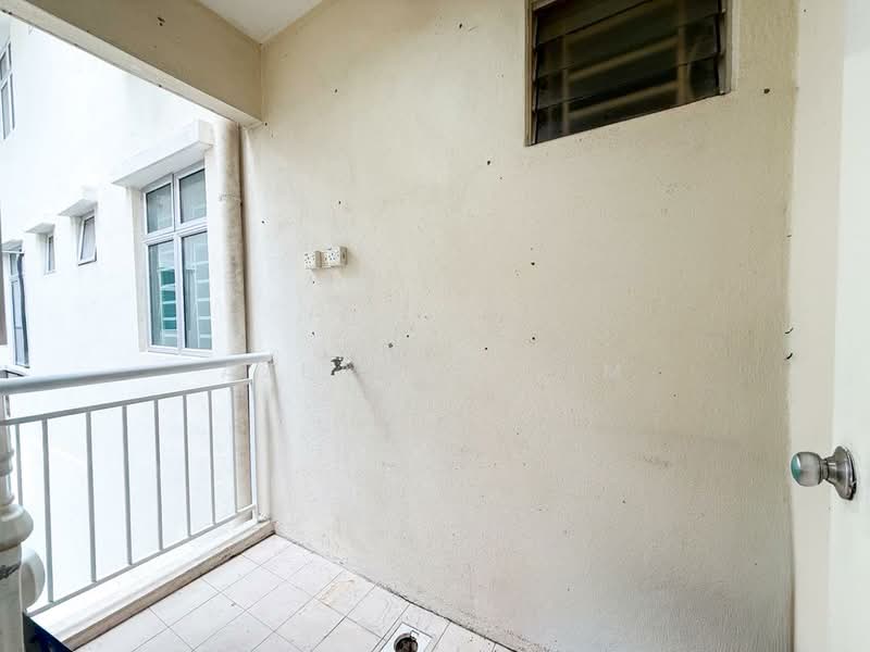 Pangsapuri untuk Dijual di Desajaya Villa - Azlan Salim - PropertyGuru.com.my