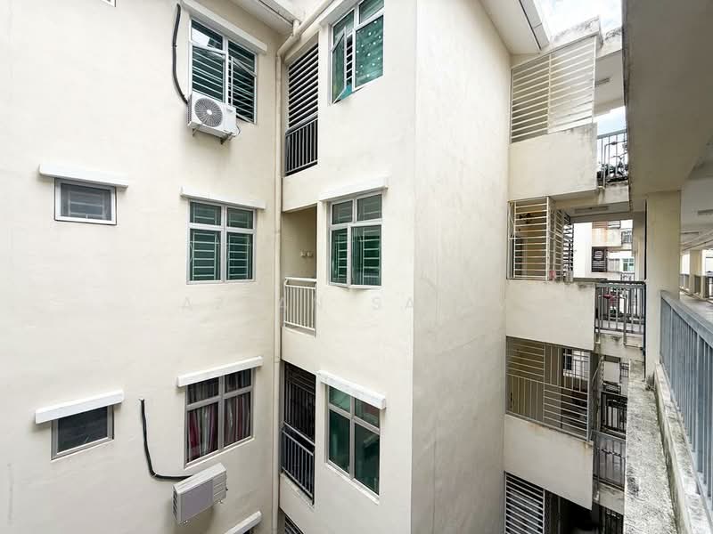 Pangsapuri untuk Dijual di Desajaya Villa - Azlan Salim - PropertyGuru.com.my