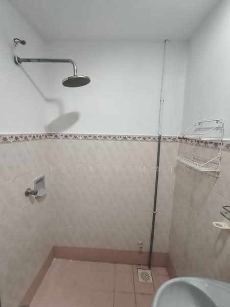 Kondominium untuk Dijual di Pelangi Damansara - Izzati Mat - Bathroom - PropertyGuru.com.my