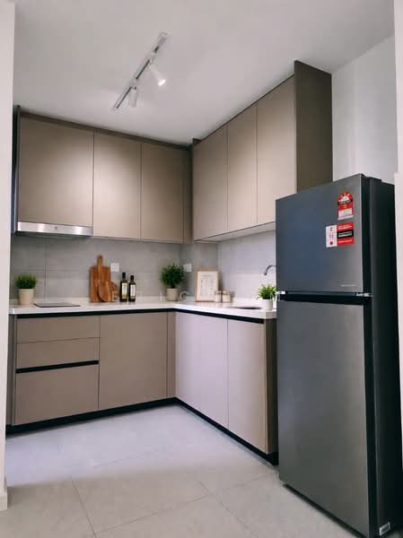 Servis Apartment untuk Disewa di Subang Jaya City Centre (SJCC) : Teja - Eric Lim - Kitchen - PropertyGuru.com.my