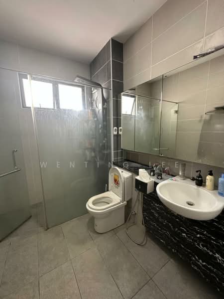 Cluster House for Rent in Tebrau (Johor) - Wenting Lee - Bathroom - PropertyGuru.com.my