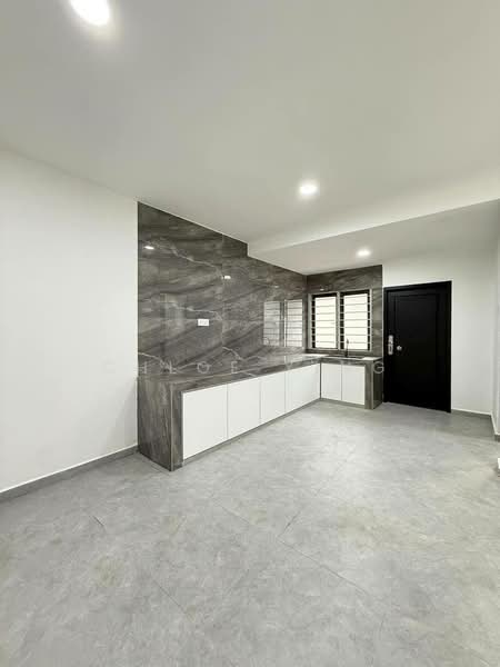 Rumah Teres 2 Tingkat untuk Dijual di Johor Bahru (Johor) - Chloe Ying - Kitchen - PropertyGuru.com.my