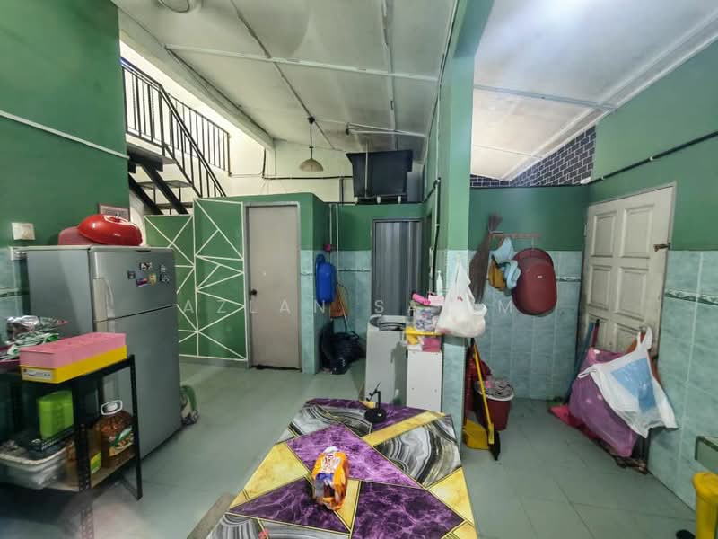 Rumah Teres untuk Dijual di Taman Desa Rhu (Sikamat) - Azlan Salim - PropertyGuru.com.my