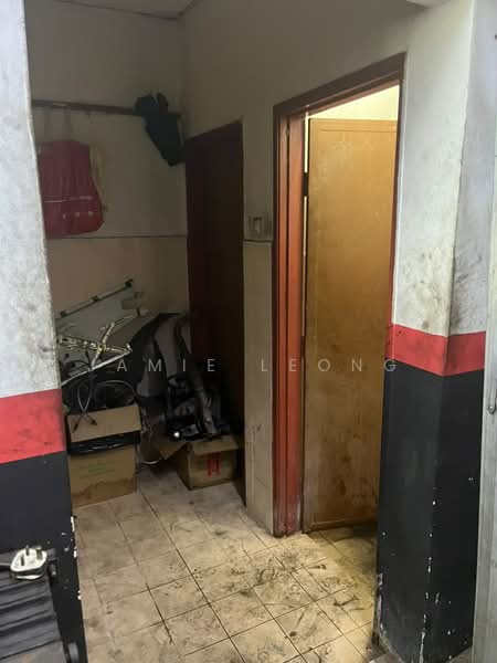 Shop for Rent in Ampang Jaya (Ampang) - Jamie Leong - Interior - PropertyGuru.com.my
