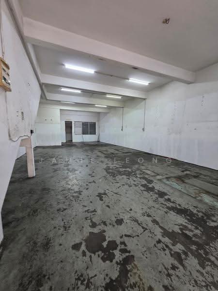 Shop for Rent in Ampang Jaya (Ampang) - Jamie Leong - Interior - PropertyGuru.com.my