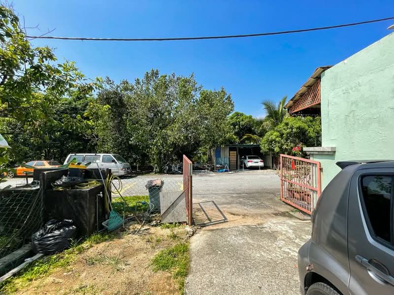 Rumah Teres 1 Tingkat untuk Dijual di Taman Sri Pulasan (Seremban) - Azlan Salim - PropertyGuru.com.my