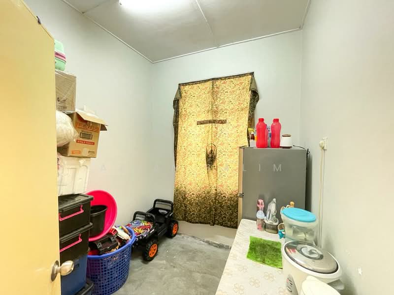 Rumah Teres 1 Tingkat untuk Dijual di Taman Sri Pulasan (Seremban) - Azlan Salim - PropertyGuru.com.my