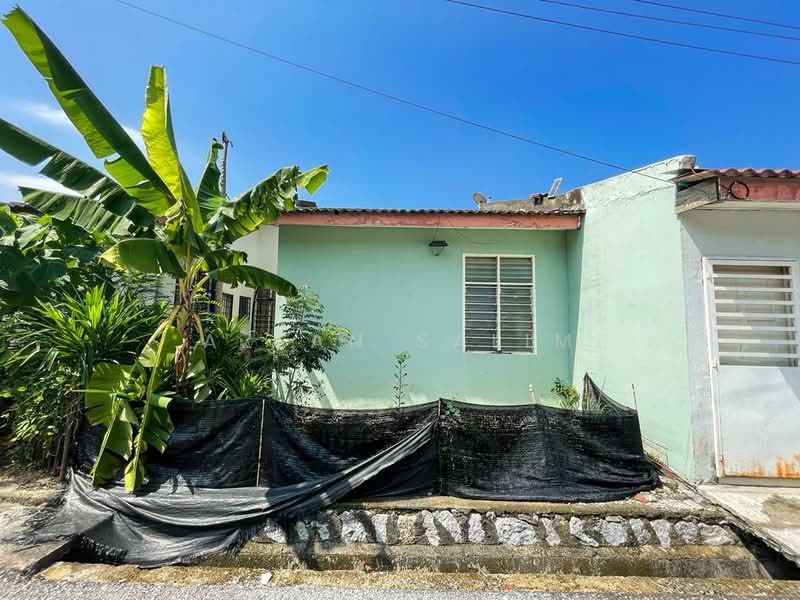 Rumah Teres 1 Tingkat untuk Dijual di Taman Sri Pulasan (Seremban) - Azlan Salim - PropertyGuru.com.my