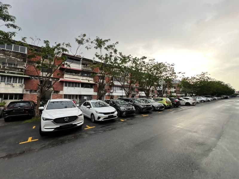 Pangsapuri untuk Dijual di Sea Park Apartment - Anna Ong - Exterior - PropertyGuru.com.my
