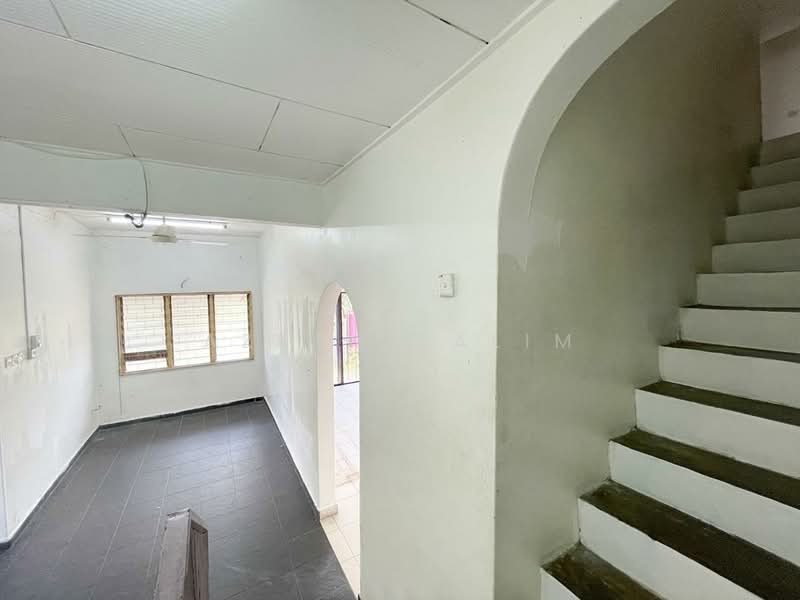 Rumah Teres 2 Tingkat untuk Dijual di Taman Desa Rasah (Rasah) - Azlan Salim - PropertyGuru.com.my