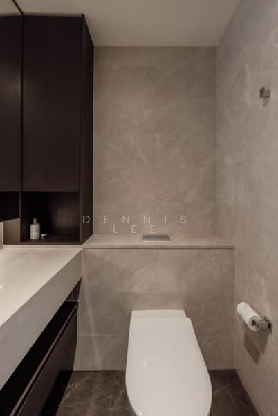 Service Residence for Sale at R&F Princess Cove Phase 1 - Dennis Lee - Bathroom - PropertyGuru.com.my