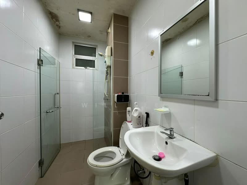 Condominium for Rent at Fairway Suites - Will Lee - Bathroom - PropertyGuru.com.my