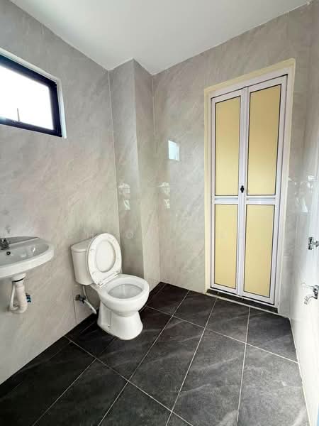 2-storey Terraced House for Sale in Johor Bahru (Johor) - Chloe Ying - Bathroom - PropertyGuru.com.my