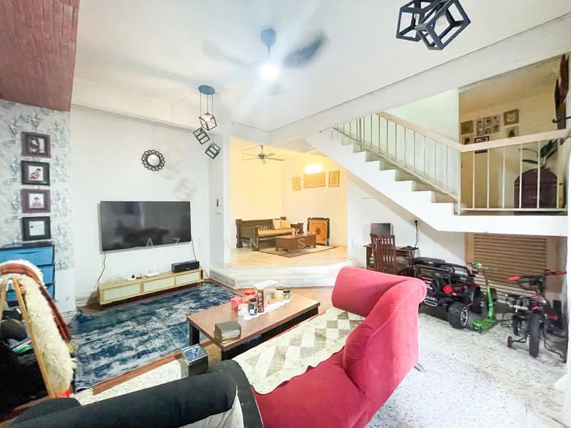 Rumah Teres 2 Tingkat untuk Dijual di Taman Bukit Chedang (Seremban) - Azlan Salim - PropertyGuru.com.my