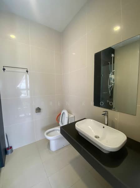 Pangsapuri untuk Dijual di Eco Nest @ Eco Botanic - Darren Khoo - Bathroom - PropertyGuru.com.my