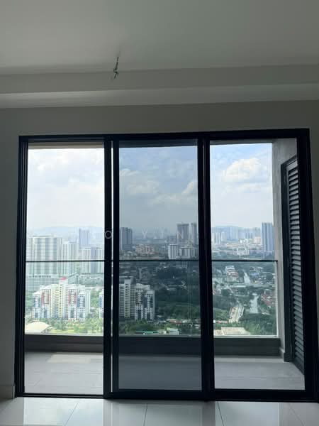 Kondominium untuk Dijual di Nestree Residence - Xiao Yin Han - Balcony - PropertyGuru.com.my