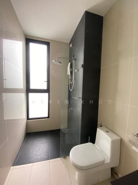 Pangsapuri untuk Dijual di Eco Nest @ Eco Botanic - Darren Khoo - Bathroom - PropertyGuru.com.my