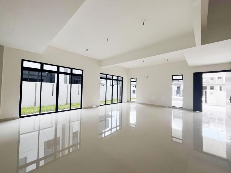 Rumah Berkembar untuk Dijual di Skudai (Johor) - Wenting Lee - Living Room - PropertyGuru.com.my
