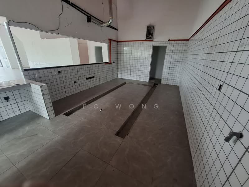 Kedai untuk Disewa di Bandar Puteri Puchong (Puchong) - FC Wong - Interior - PropertyGuru.com.my