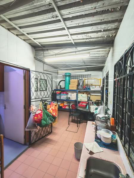 Rumah Teres 2 Tingkat untuk Dijual di Serdang (Seri Kembangan) - Matt Ho - PropertyGuru.com.my