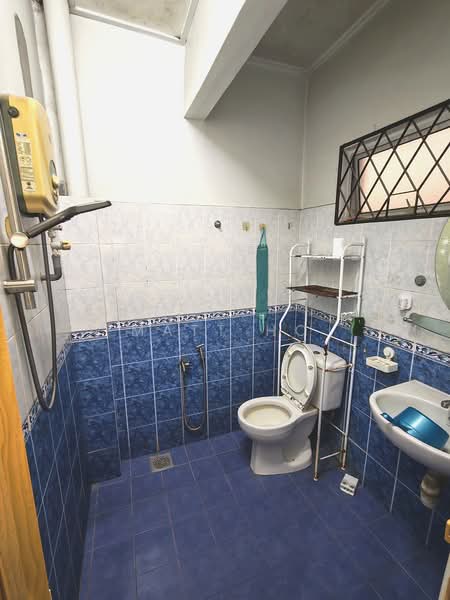 Rumah Teres 2 Tingkat untuk Dijual di Serdang (Seri Kembangan) - Matt Ho - PropertyGuru.com.my