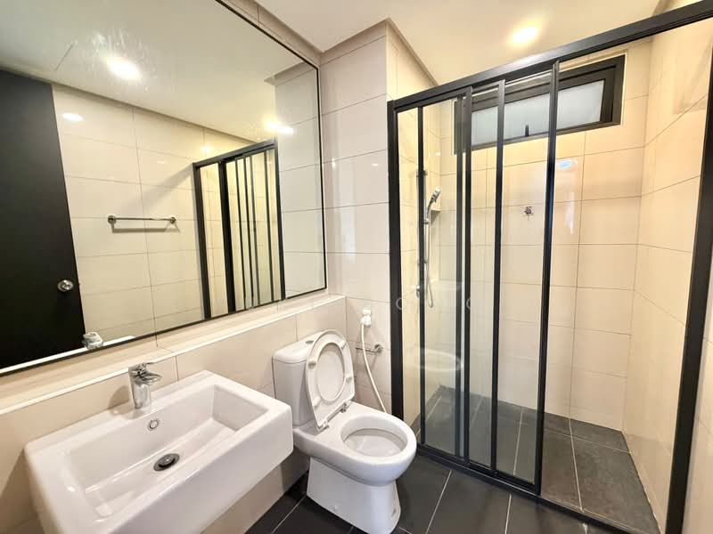 Service Residence for Rent at The Tamarind - Yuki Bong - Bathroom - PropertyGuru.com.my