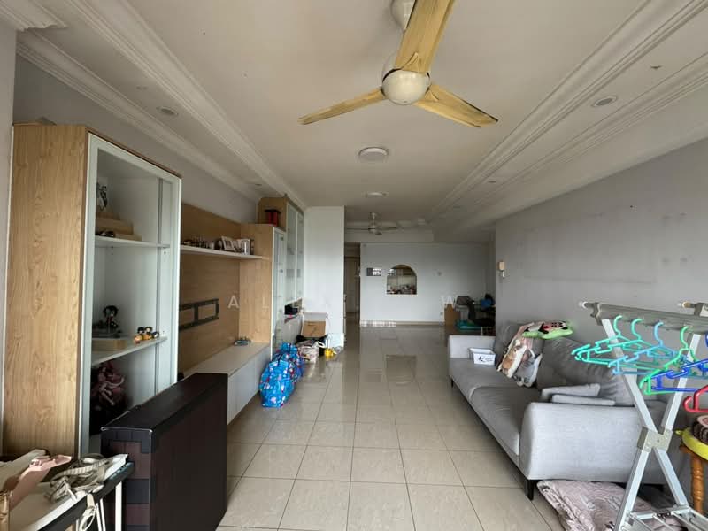 Kondominium untuk Dijual di Vista Komanwel A - Alex Lew - Living Room - PropertyGuru.com.my