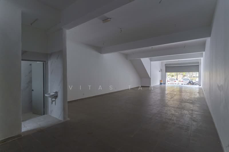 Shop for Rent in Seksyen U13 (Setia Alam) - Vitas Tan - Interior - PropertyGuru.com.my