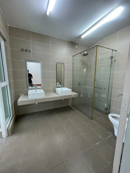 2-storey Terraced House for Rent in Cyberjaya (Selangor) - Mu'izz Halim - Bathroom - PropertyGuru.com.my