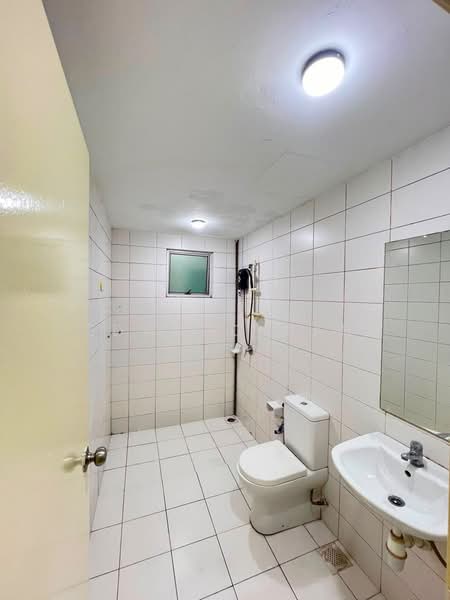Service Residence for Sale at Greenfield Regency - Edward Gan - Bathroom - PropertyGuru.com.my