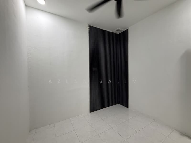 1-storey Terraced House for Sale in Taman Panchor Jaya (Paroi) - Azlan Salim - PropertyGuru.com.my