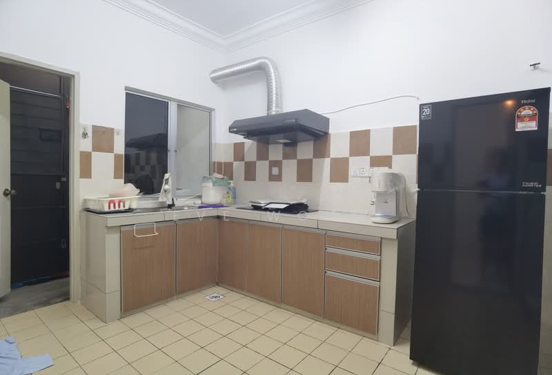 2-storey Terraced House for Rent in Setia Alam (Selangor) - Eve Wong - Kitchen - PropertyGuru.com.my