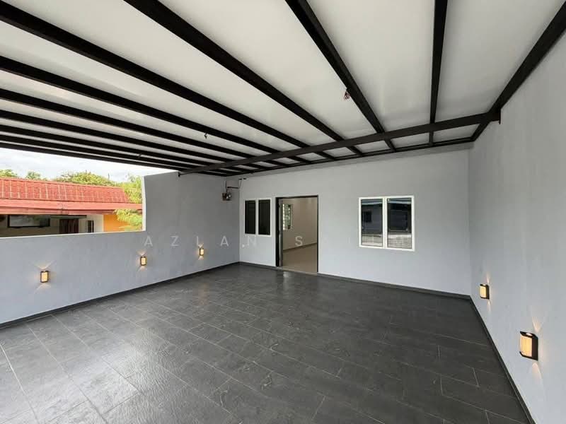 Rumah Teres 1 Tingkat untuk Dijual di Taman Indah (Sikamat) - Azlan Salim - PropertyGuru.com.my