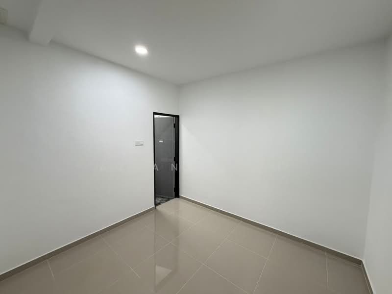 Rumah Teres 1 Tingkat untuk Dijual di Taman Indah (Sikamat) - Azlan Salim - PropertyGuru.com.my
