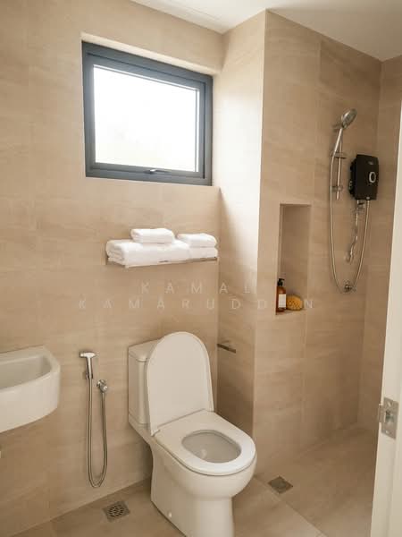 Kondominium untuk Disewa di Skyline KL - Kamal Kamaruddin - Bathroom - PropertyGuru.com.my