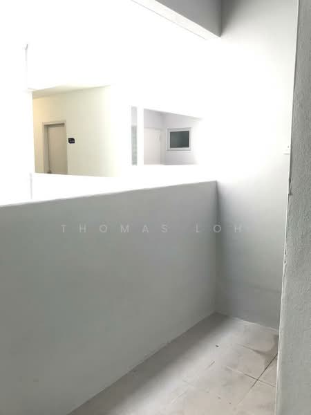 Pangsapuri untuk Disewa di Jalilmas - Thomas Loh - Corridor - PropertyGuru.com.my