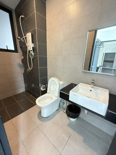 Service Residence for Sale at Urban Suites - Darren Lye - Bathroom - PropertyGuru.com.my