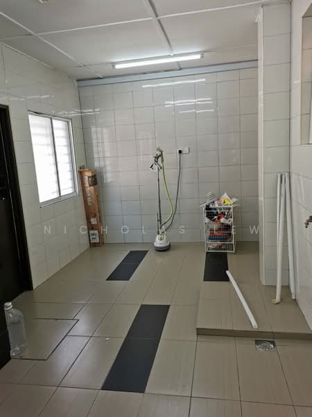 Rumah Teres 2 Tingkat untuk Dijual di Serdang (Seri Kembangan) - Nicholas Lew - Interior - PropertyGuru.com.my