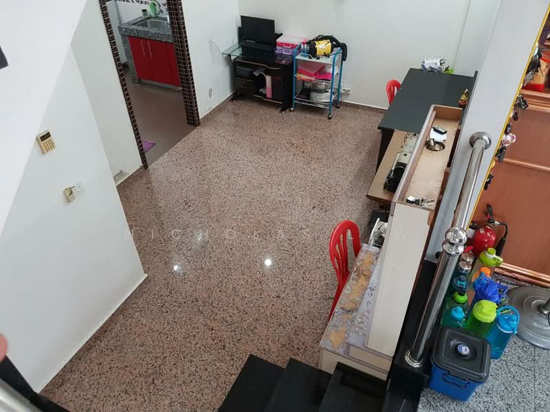 Rumah Teres 2 Tingkat untuk Dijual di Serdang (Seri Kembangan) - Nicholas Lew - PropertyGuru.com.my