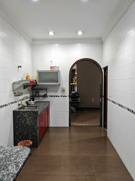 Rumah Teres 2 Tingkat untuk Dijual di Serdang (Seri Kembangan) - Nicholas Lew - PropertyGuru.com.my