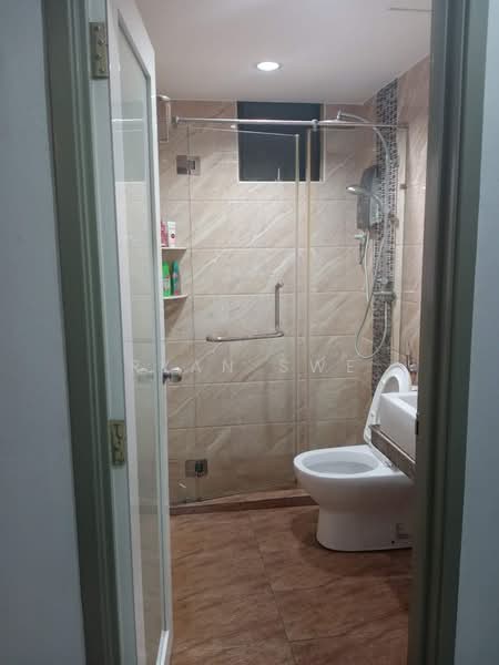 Apartment for Sale at Bougainvilla - Ryan Swe - Bathroom - PropertyGuru.com.my