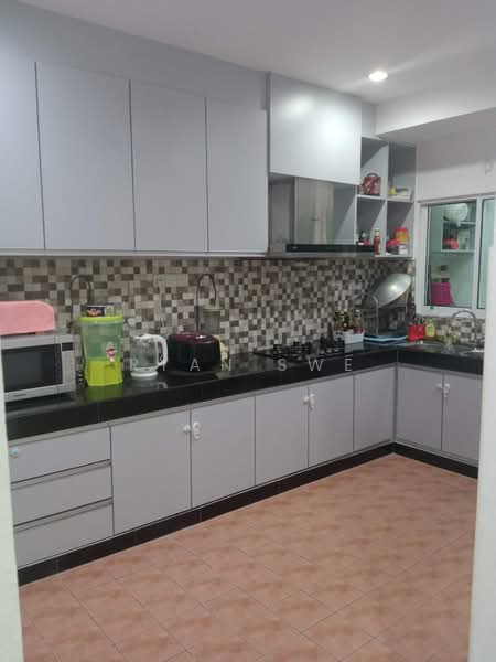 Apartment for Sale at Bougainvilla - Ryan Swe - Kitchen - PropertyGuru.com.my