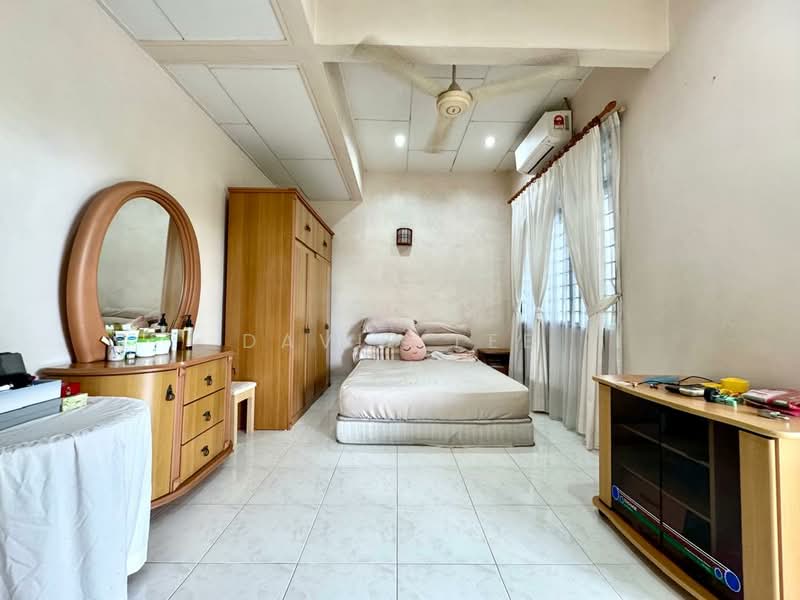 Rumah Berkembar untuk Dijual di Nibong Tebal (Penang) - David Lee - Bedroom - PropertyGuru.com.my